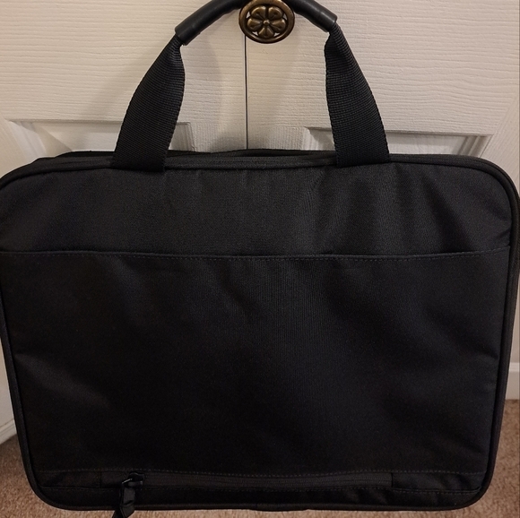 Brenthaven Elliott Deluxe Laptop & Tablet Messenger Bag - Picture 2 of 11